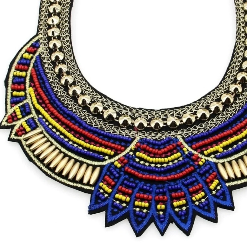 Zhara| bib necklace